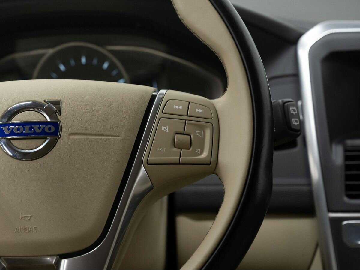 Volvo XC60 б/у, 2014, Автоматическая. Фото: #16