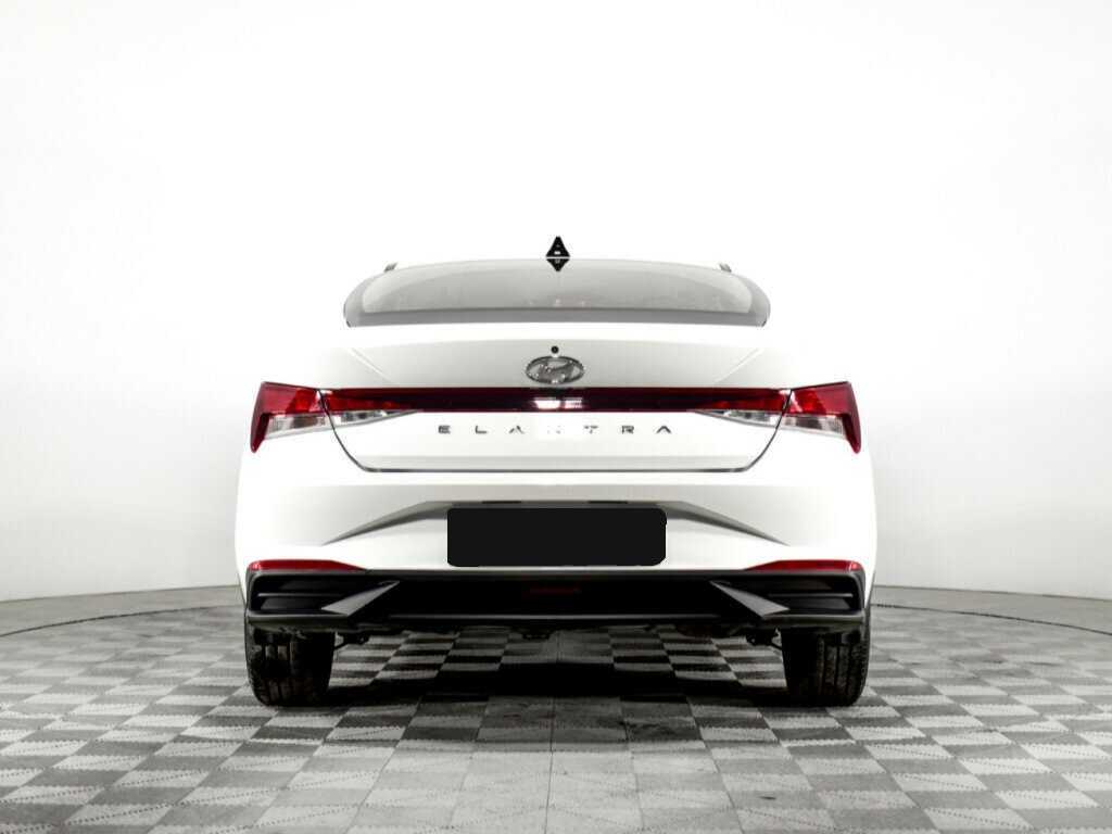 Hyundai Elantra б/у, 2021, Автоматическая. Фото: #4