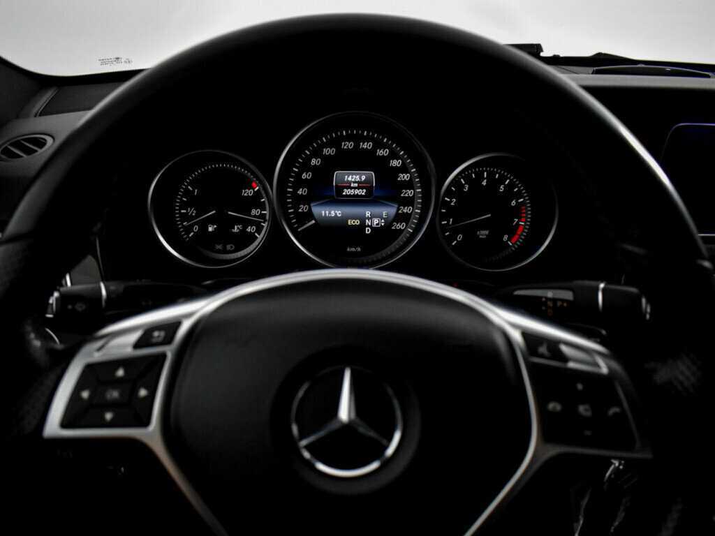 Mercedes-Benz E-Класс б/у, 2015, Автоматическая. Фото: #20