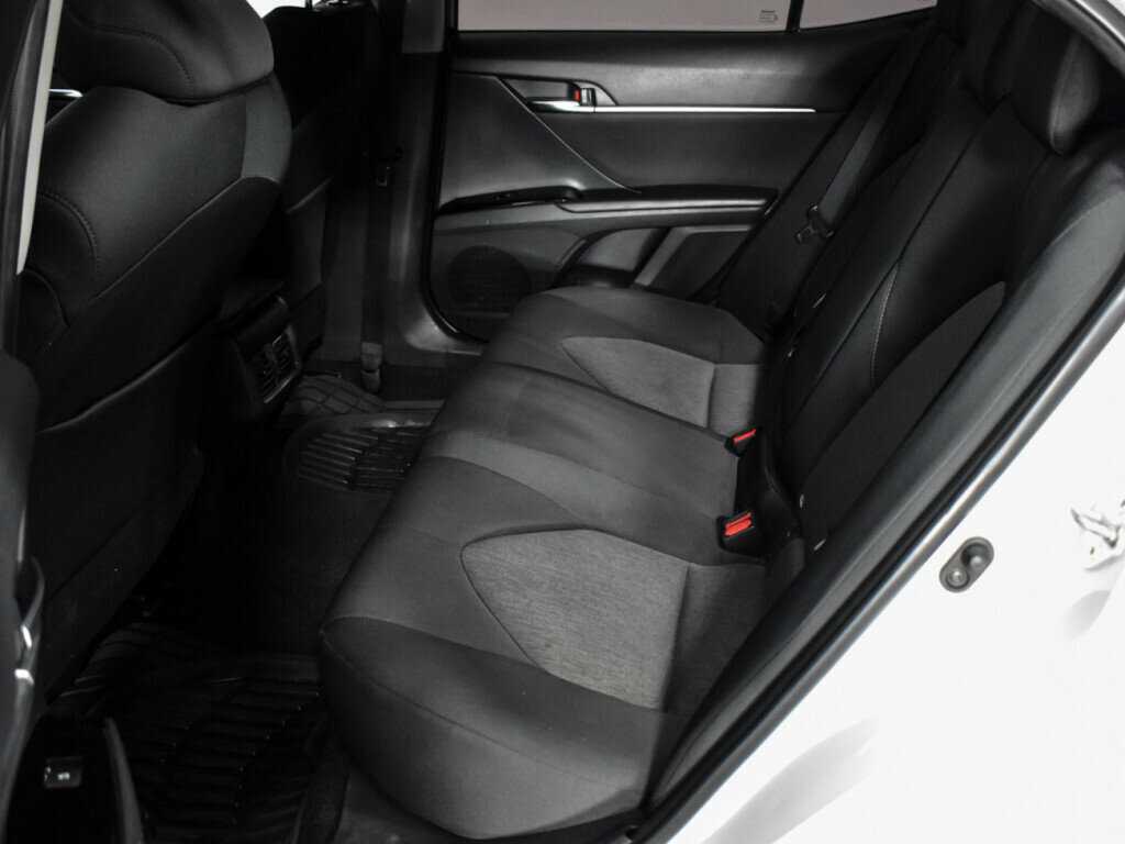 Toyota Camry б/у, 2018, Автоматическая. Фото: #9