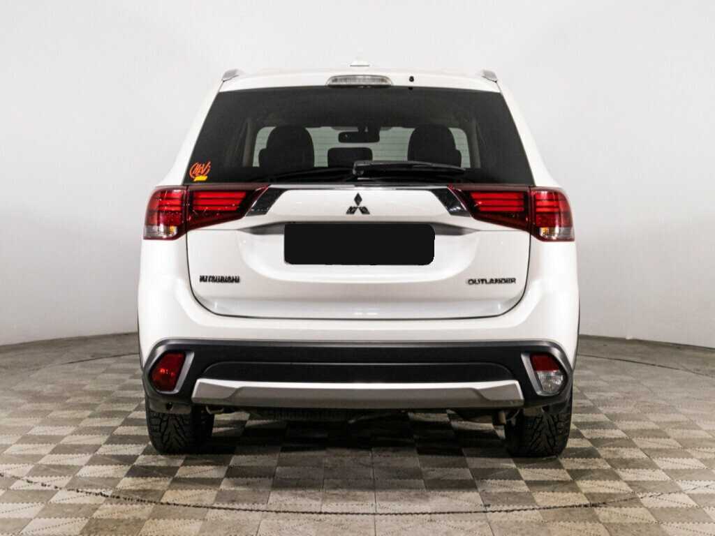 Mitsubishi Outlander б/у, 2018, Вариатор. Фото: #5