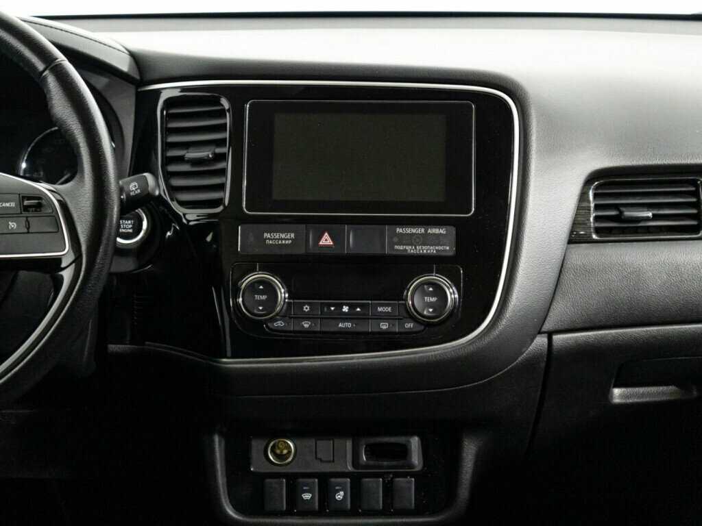 Mitsubishi Outlander б/у, 2018, Вариатор. Фото: #13