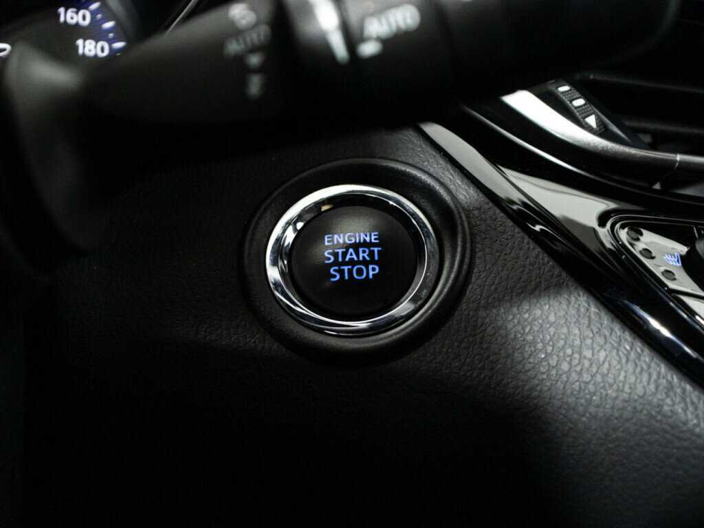 Toyota C-HR б/у, 2020, Вариатор. Фото: #17