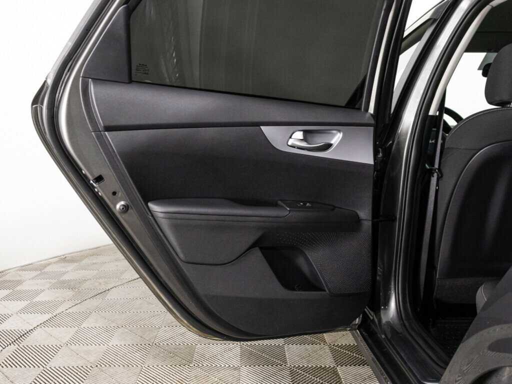 Kia Cerato б/у, 2022, Автоматическая. Фото: #23