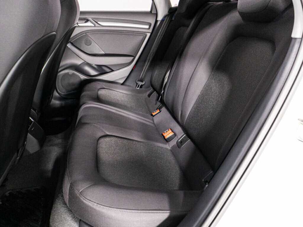 Audi A3 б/у, 2017, Роботизированная. Фото: #9