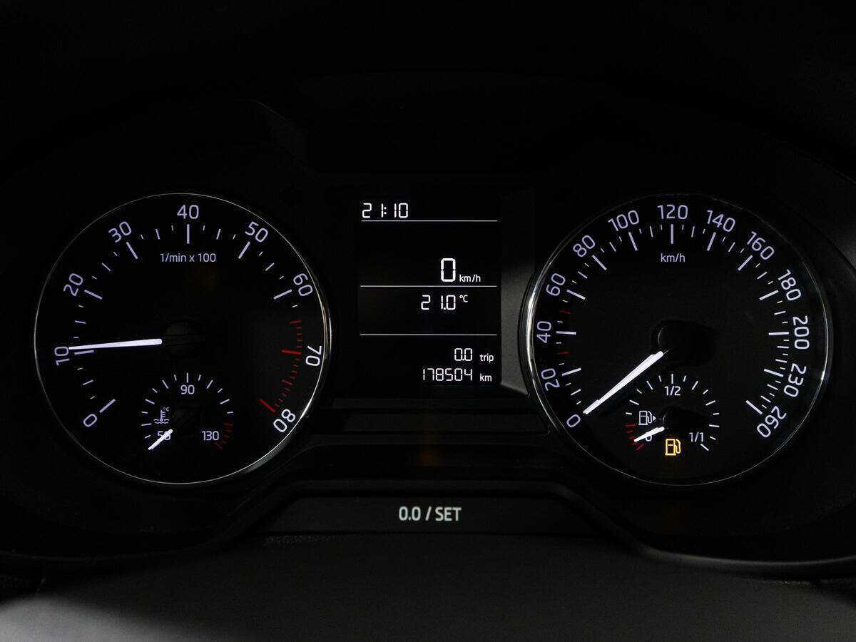 Шкода Октавия б/у, 2014, Механическая. Фото: #11