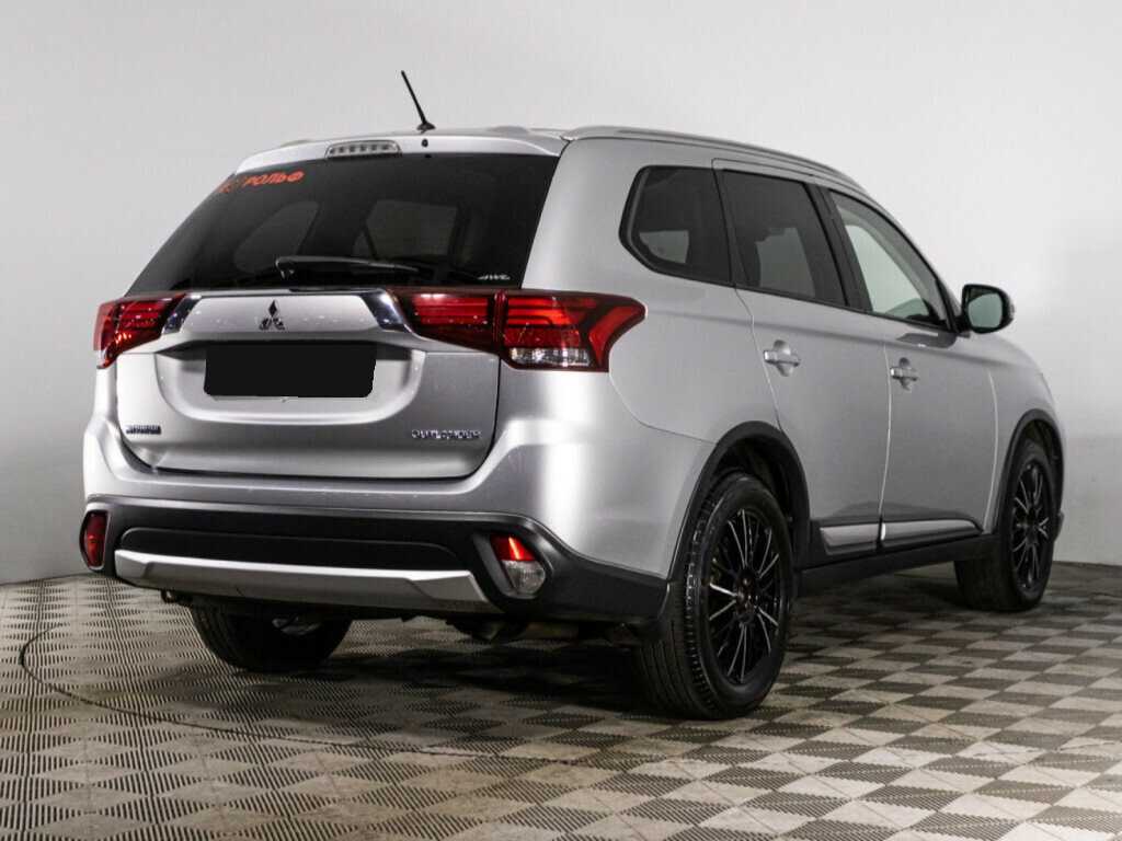Mitsubishi Outlander б/у, 2016, Вариатор. Фото: #4