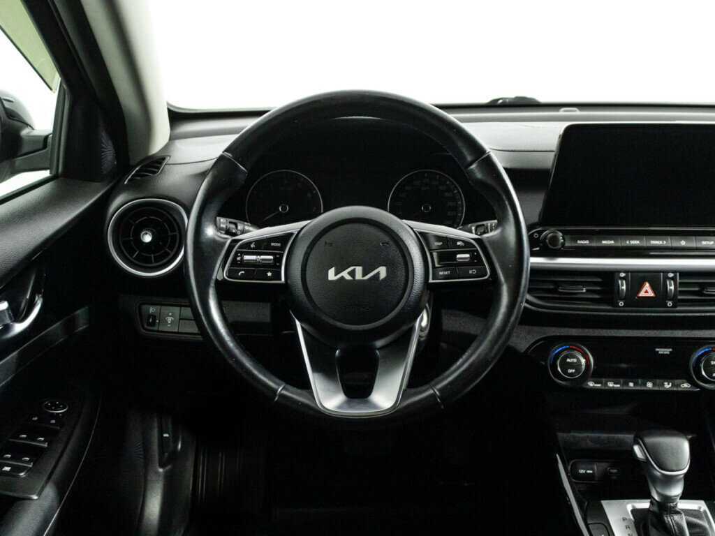 Kia Cerato б/у, 2022, Автоматическая. Фото: #18