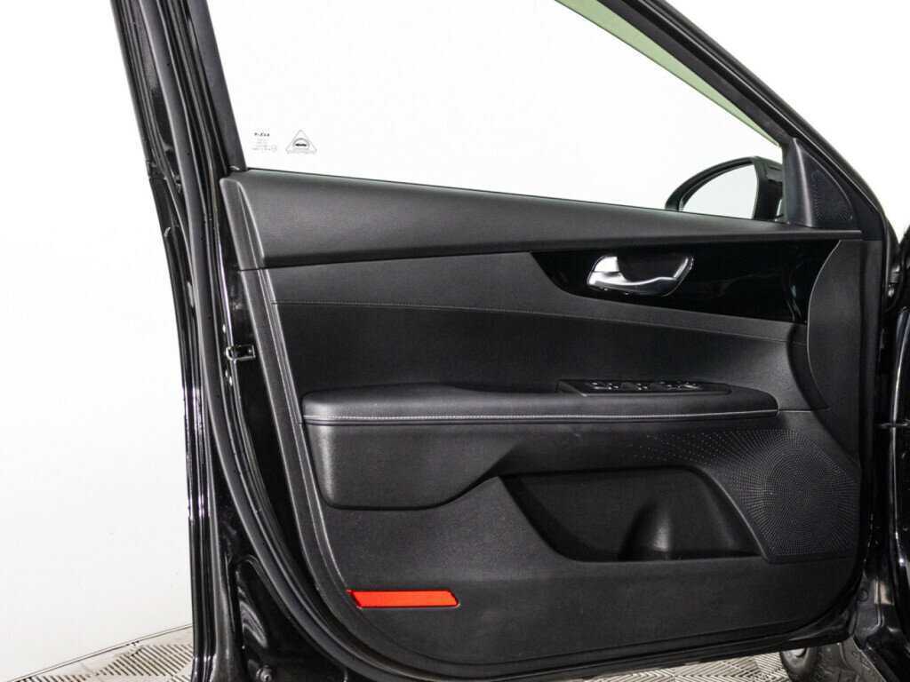 Kia Cerato б/у, 2022, Автоматическая. Фото: #24