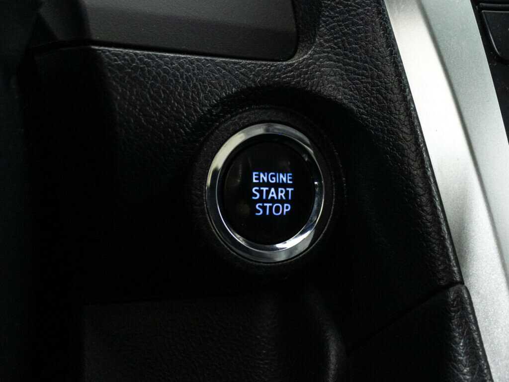 Toyota Camry б/у, 2016, Автоматическая. Фото: #17