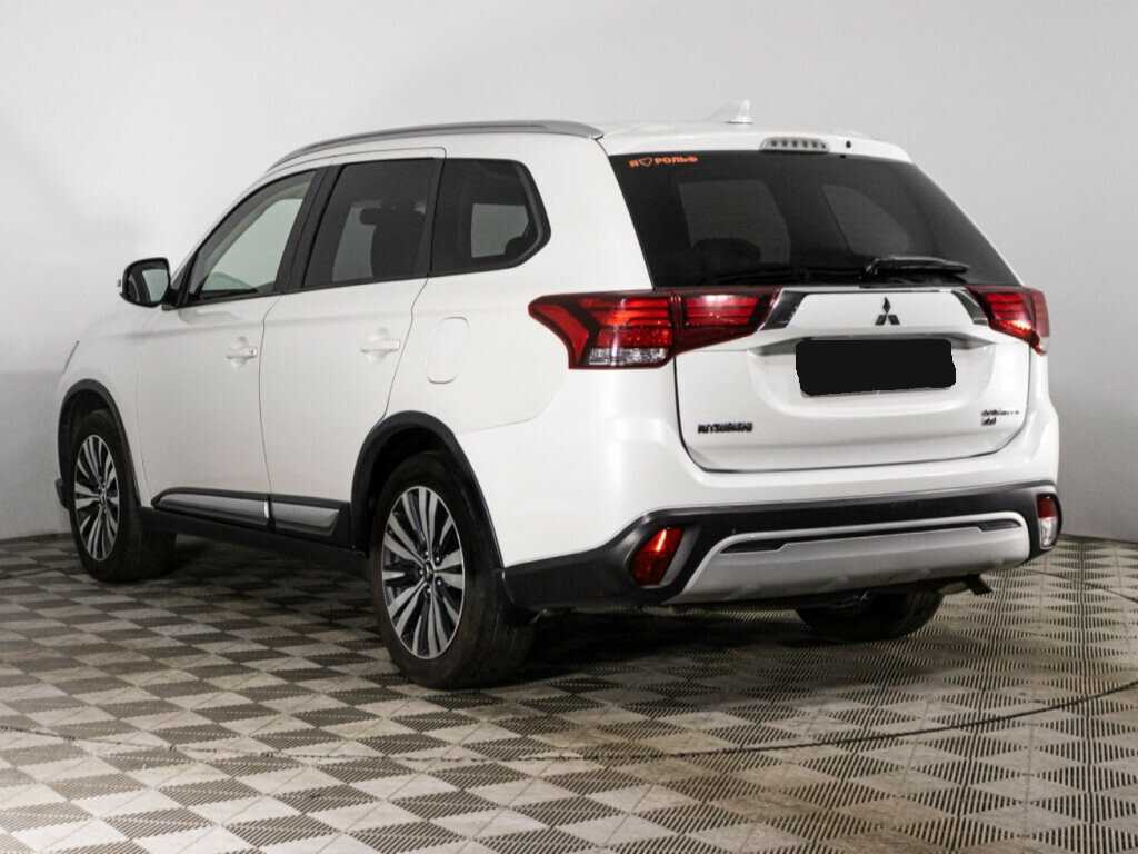 Mitsubishi Outlander б/у, 2020, Вариатор. Фото: #6