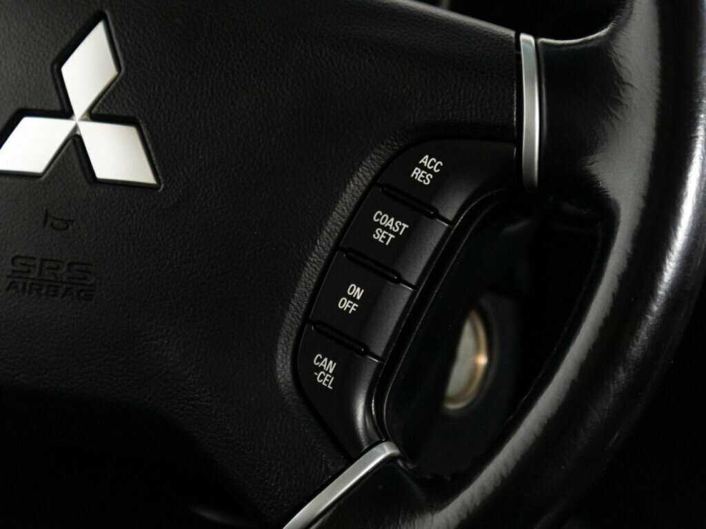 Mitsubishi Pajero б/у, 2014, Автоматическая. Фото: #18