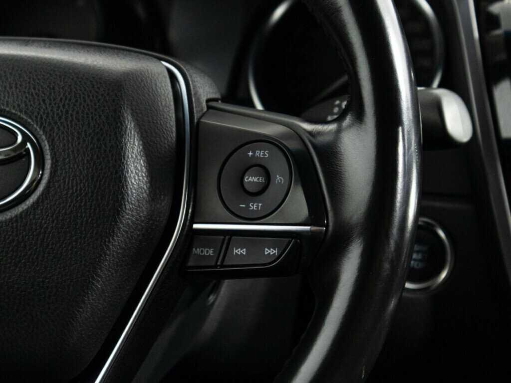 Toyota Camry б/у, 2019, Автоматическая. Фото: #17