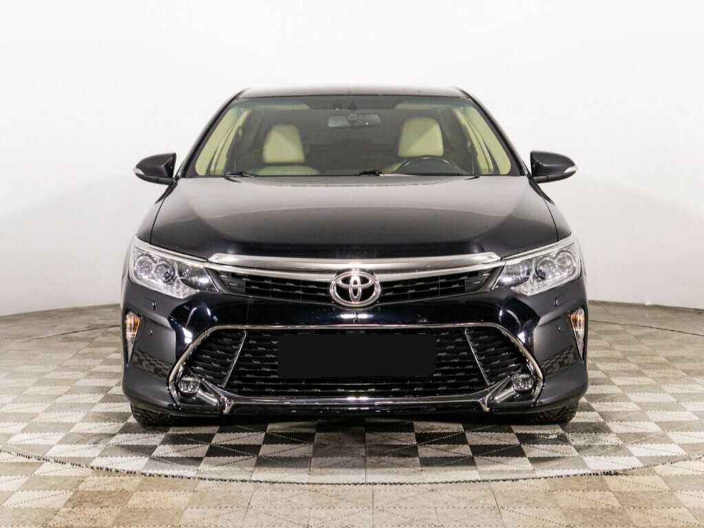 Toyota Camry б/у, 2017, Автоматическая. Фото: #1