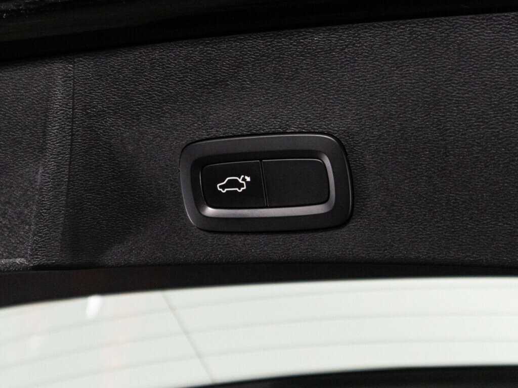 Volvo XC40 б/у, 2019, Автоматическая. Фото: #15