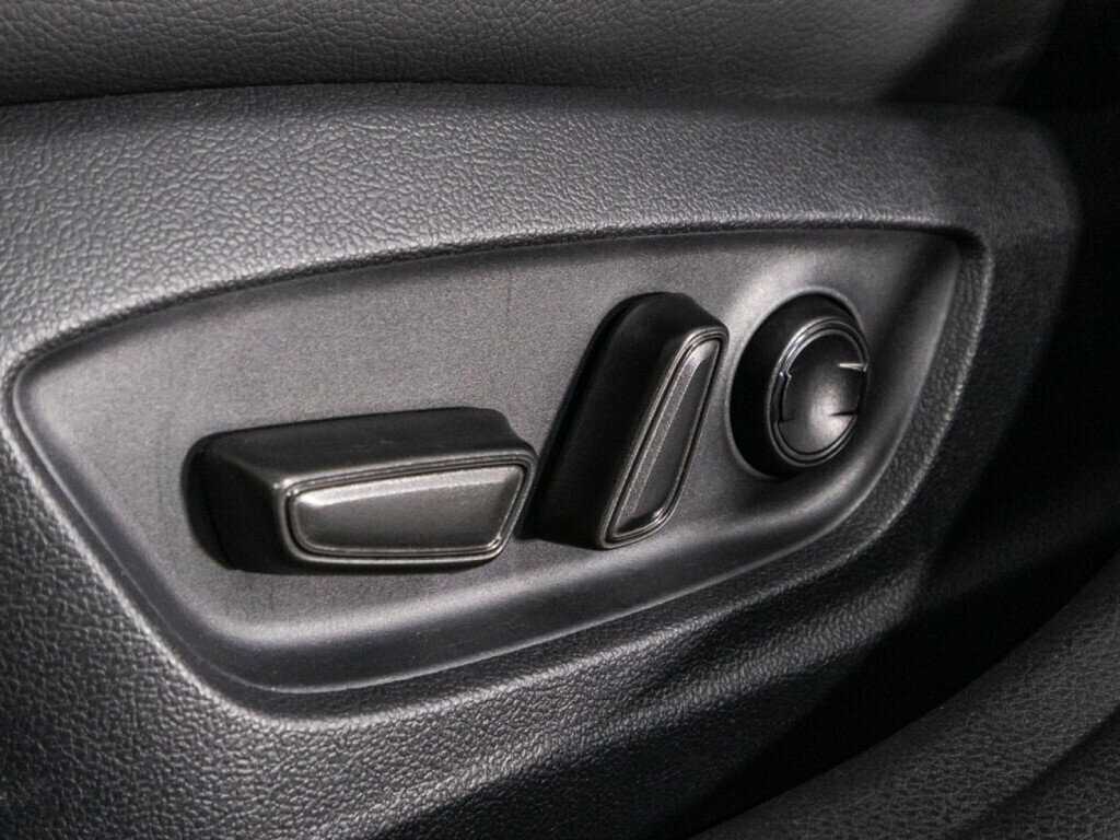 Toyota Camry б/у, 2018, Автоматическая. Фото: #17