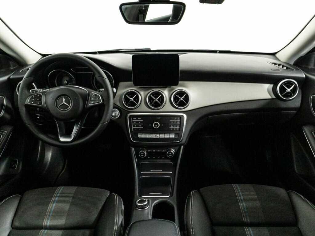 Mercedes-Benz CLA б/у, 2018, Роботизированная. Фото: #12