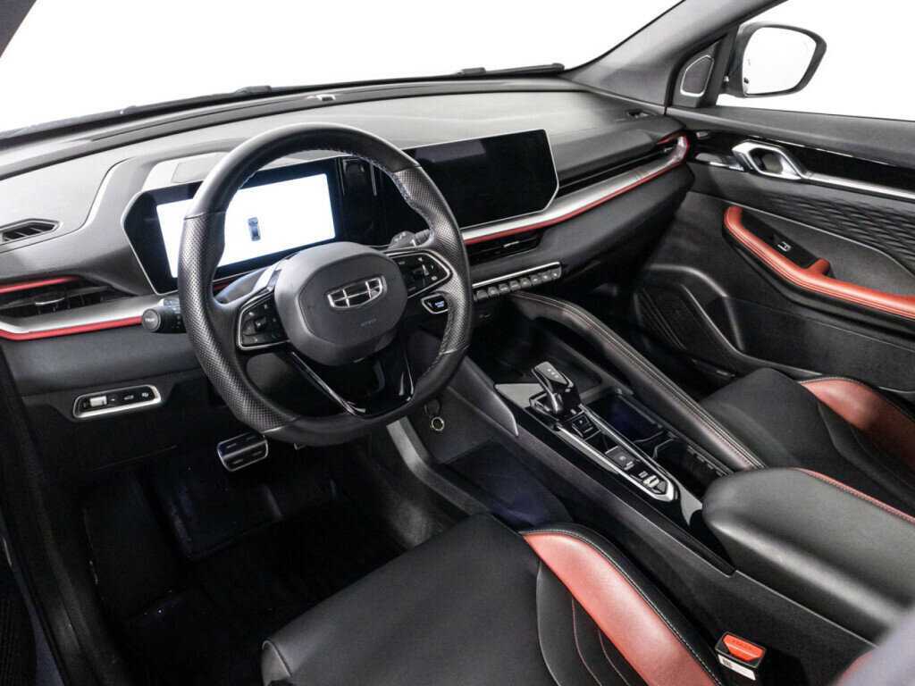 Geely Coolray б/у, 2023, Роботизированная. Фото: #10