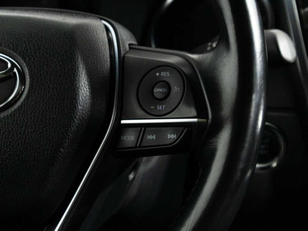 Toyota Camry б/у, 2021, Автоматическая. Фото: #18