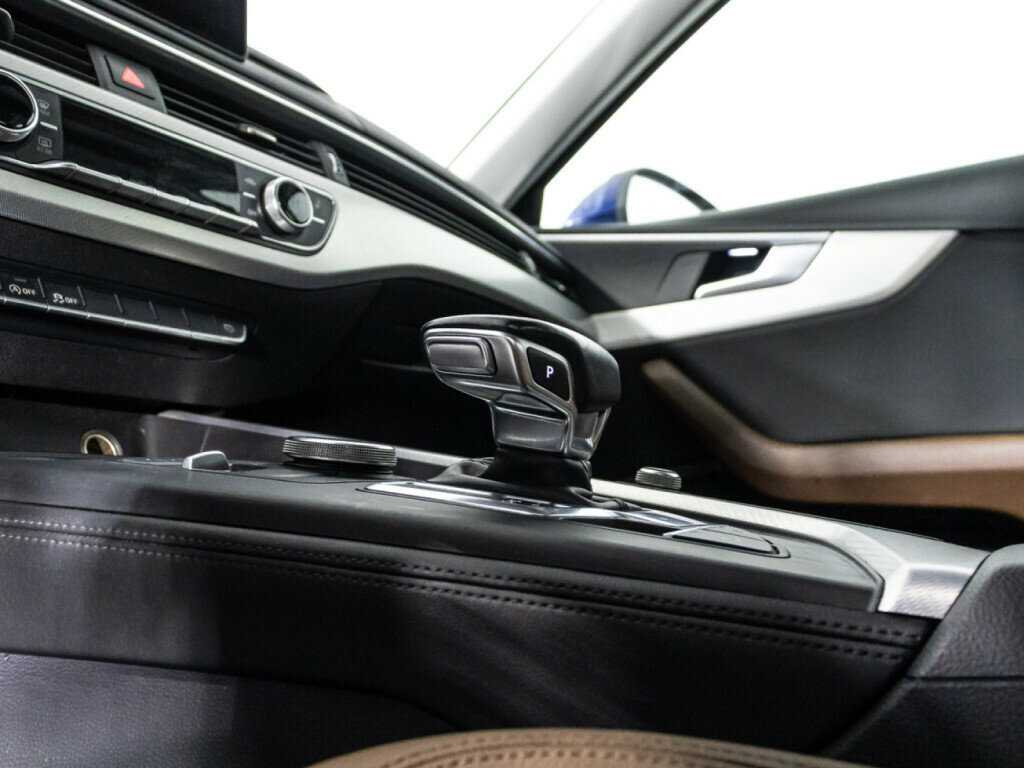 Audi A4 б/у, 2016, Роботизированная. Фото: #19