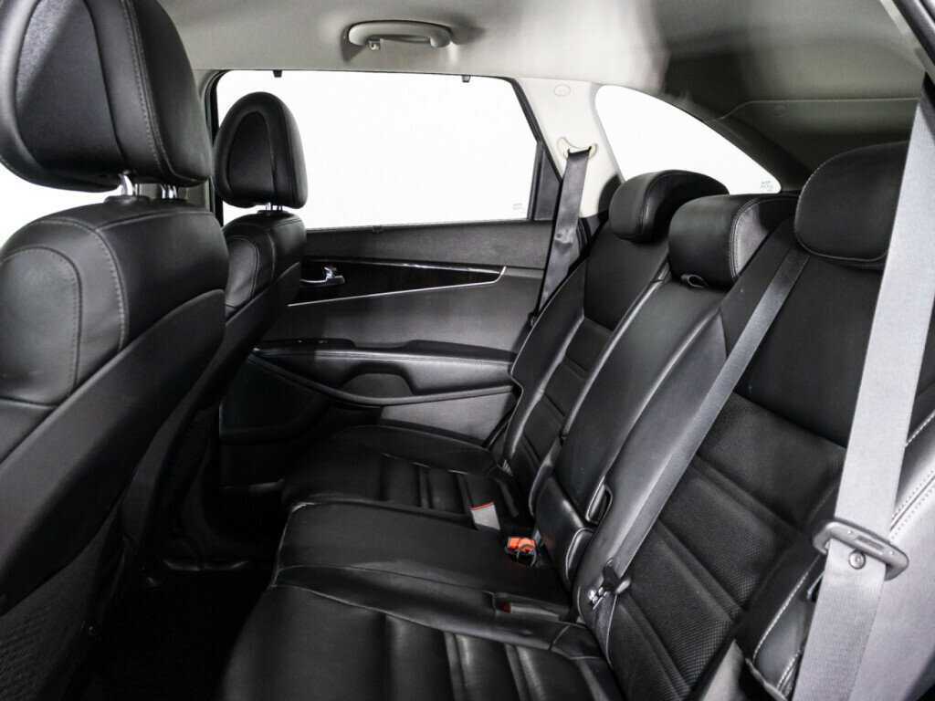 Kia Sorento б/у, 2016, Автоматическая. Фото: #9