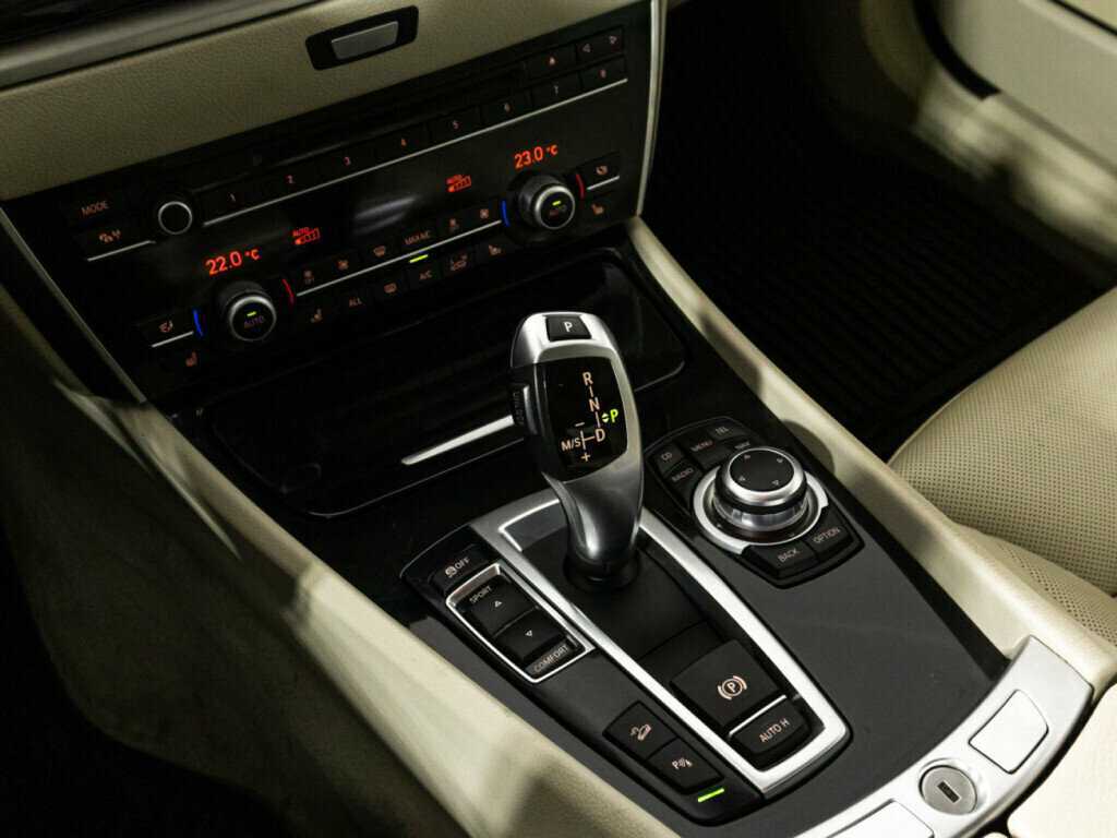 BMW 5 серии б/у, 2012, Автоматическая. Фото: #17