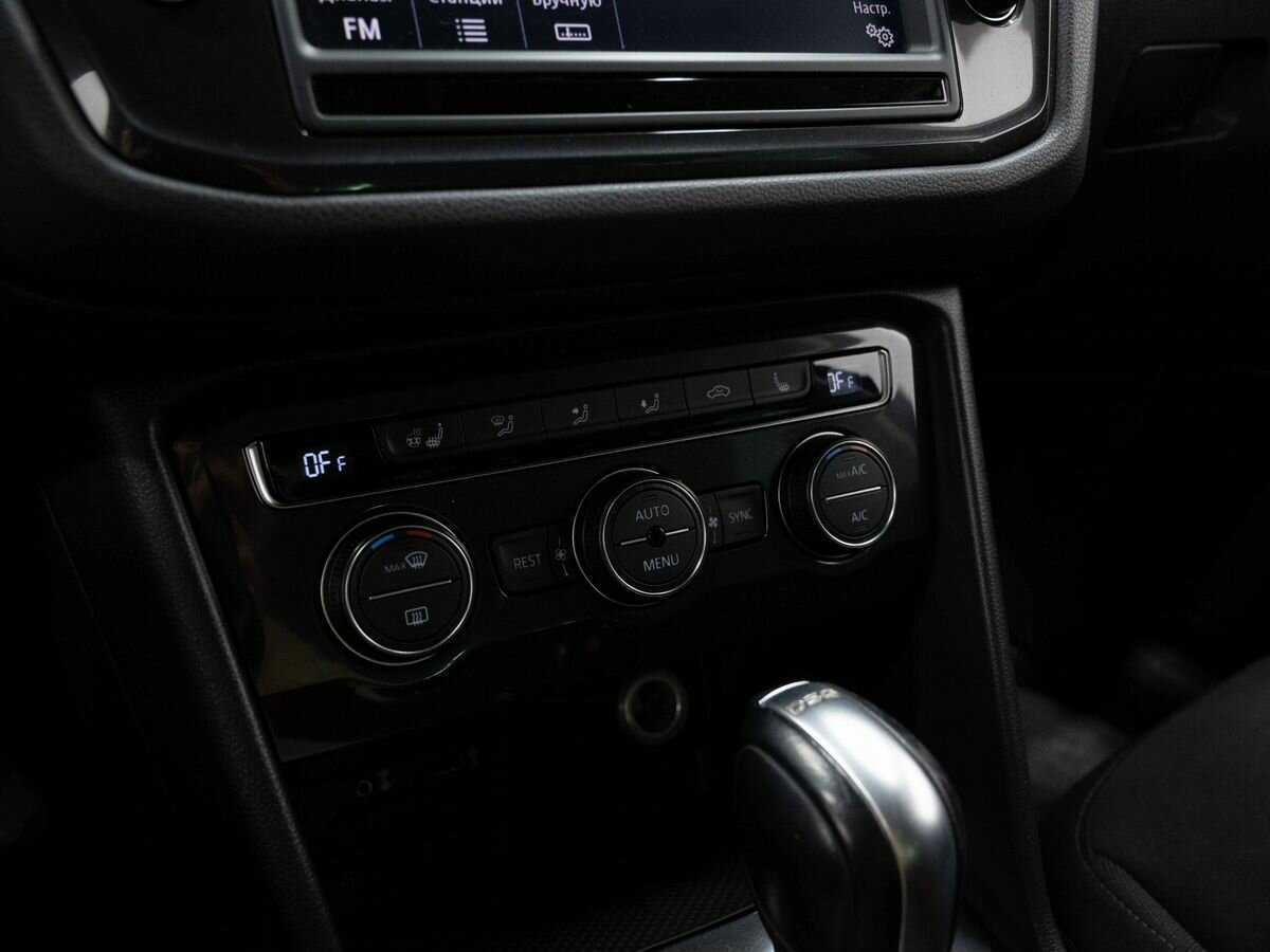 Volkswagen Tiguan б/у, 2017, Роботизированная. Фото: #22