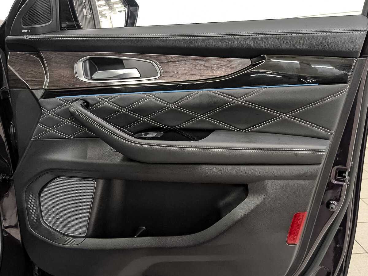 EXEED VX б/у, 2022, Роботизированная. Фото: #24