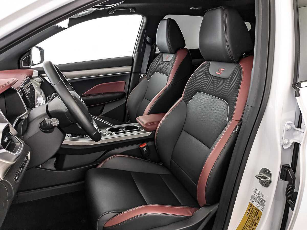 Geely Coolray б/у, 2023, Роботизированная. Фото: #19