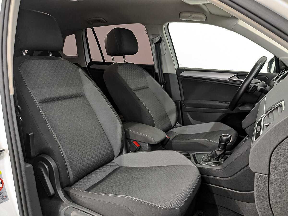 Volkswagen Tiguan б/у, 2020, Роботизированная. Фото: #23