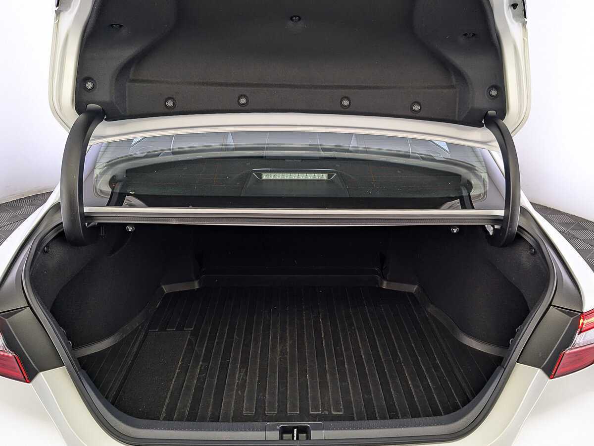 Toyota Camry б/у, 2021, Автоматическая. Фото: #9