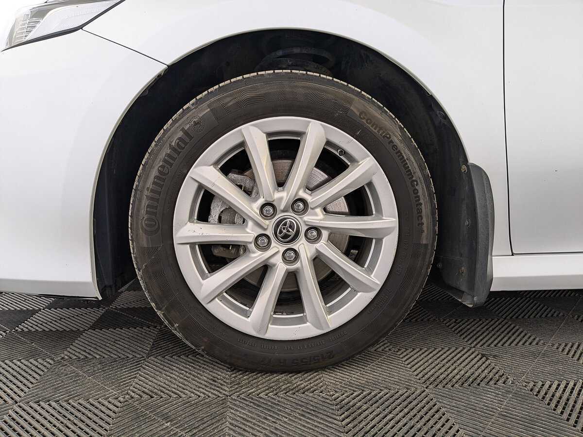 Toyota Camry б/у, 2021, Автоматическая. Фото: #11