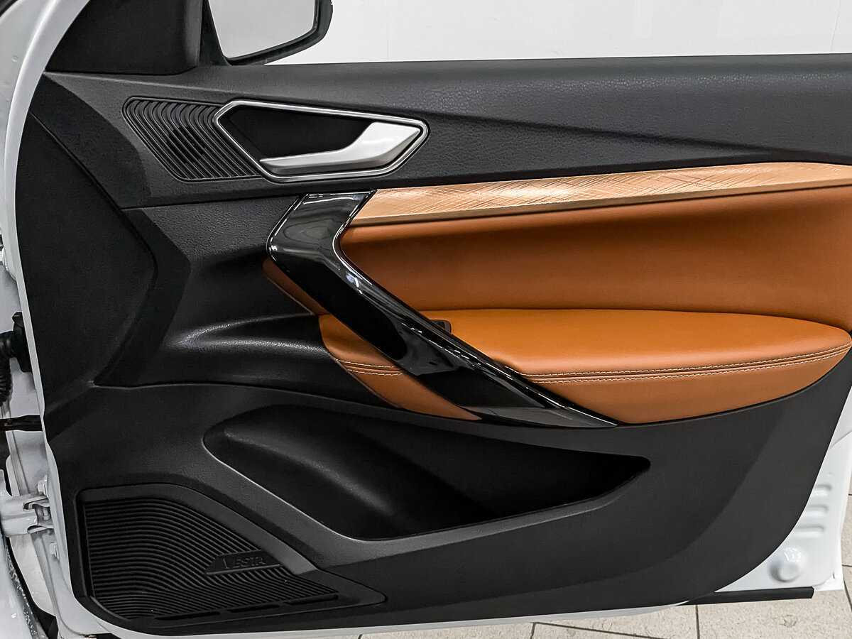 Lada (ВАЗ) Vesta б/у, 2024, Механическая. Фото: #24