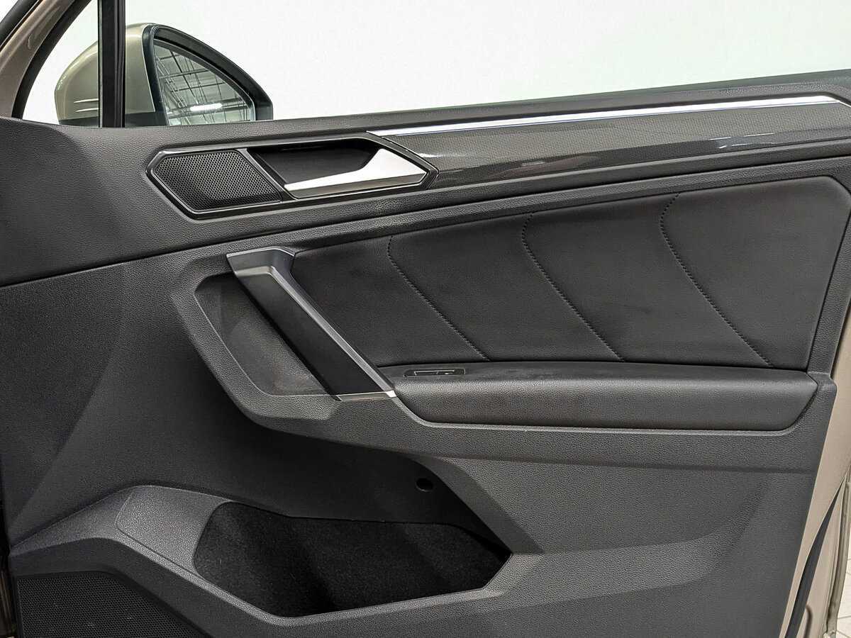 Volkswagen Tiguan б/у, 2018, Роботизированная. Фото: #23