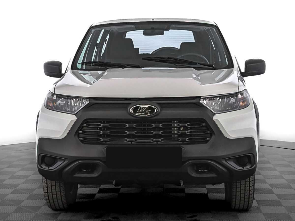 Lada (ВАЗ) Niva б/у, 2024, Механическая. Фото: #1