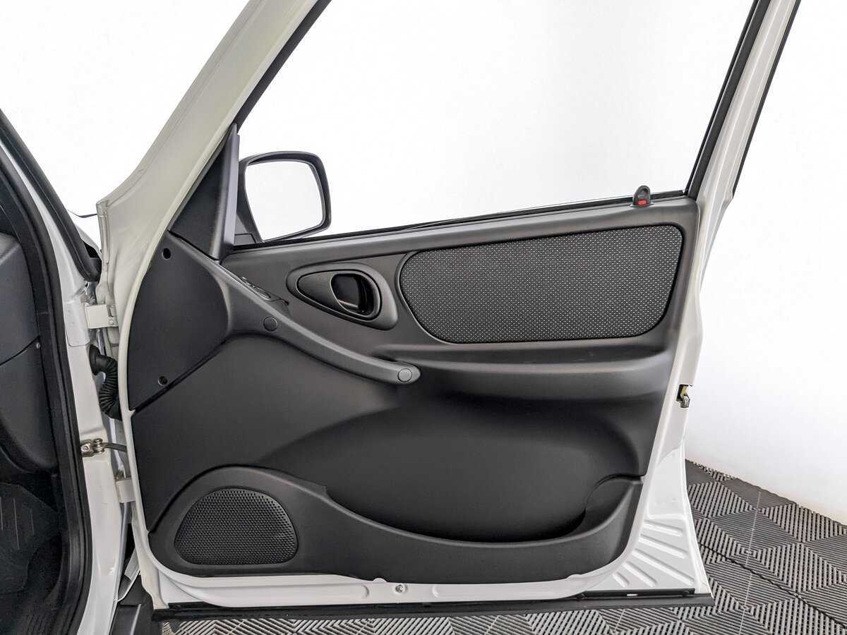 Lada (ВАЗ) Niva б/у, 2024, Механическая. Фото: #23