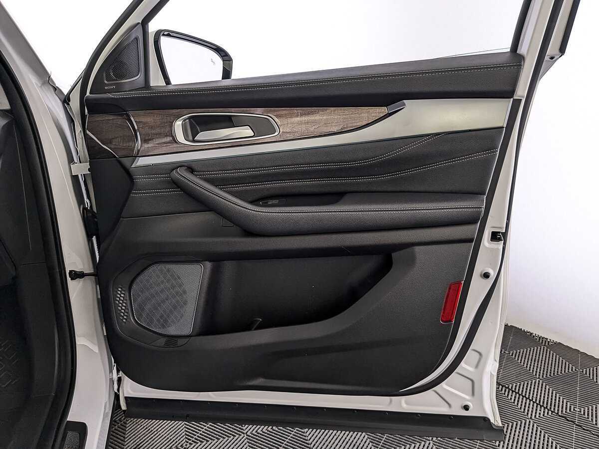 EXEED VX б/у, 2022, Роботизированная. Фото: #24