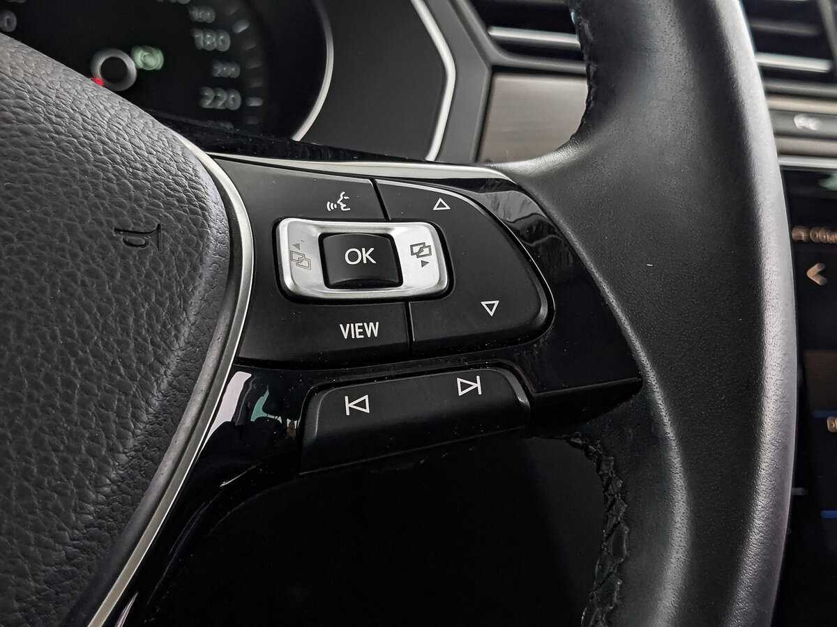 Volkswagen Passat б/у, 2019, Роботизированная. Фото: #28