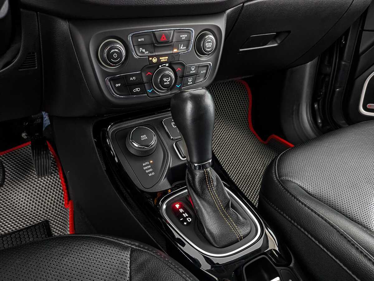 Jeep Compass б/у, 2018, Автоматическая. Фото: #20