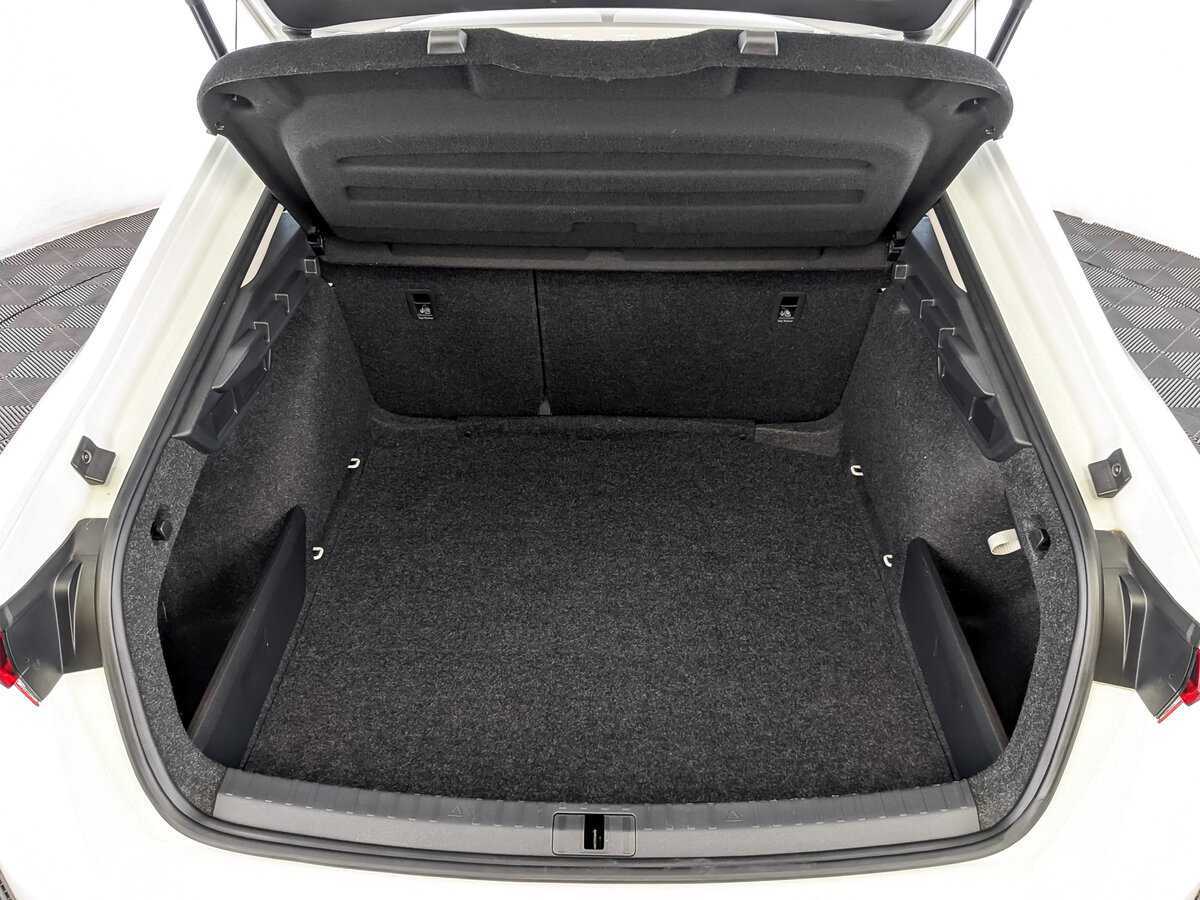 Skoda Octavia б/у, 2021, Автоматическая. Фото: #9