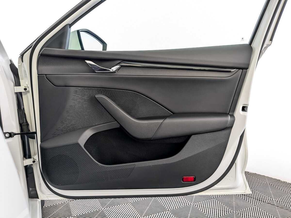 Skoda Octavia б/у, 2021, Автоматическая. Фото: #23