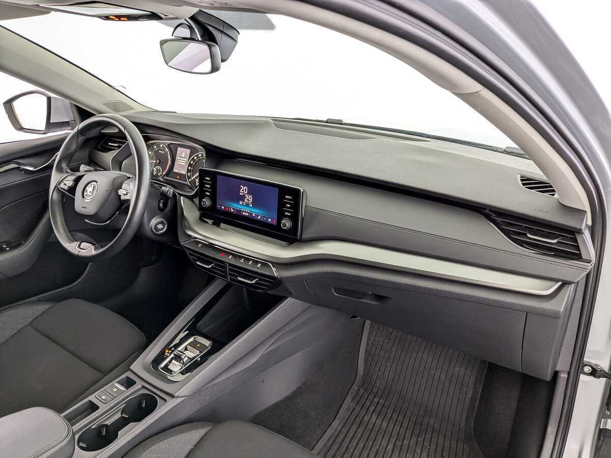 Skoda Octavia б/у, 2021, Автоматическая. Фото: #10