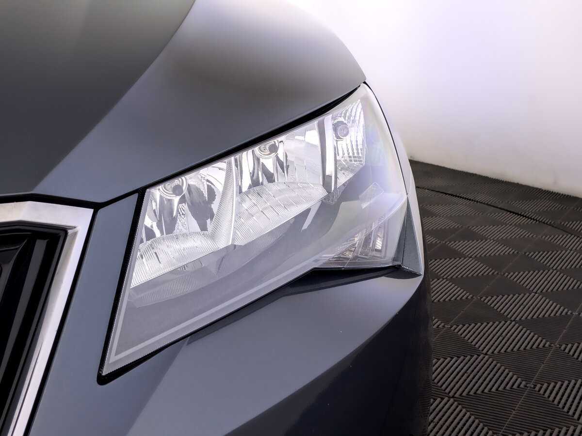 Skoda Superb б/у, 2018, Роботизированная. Фото: #16