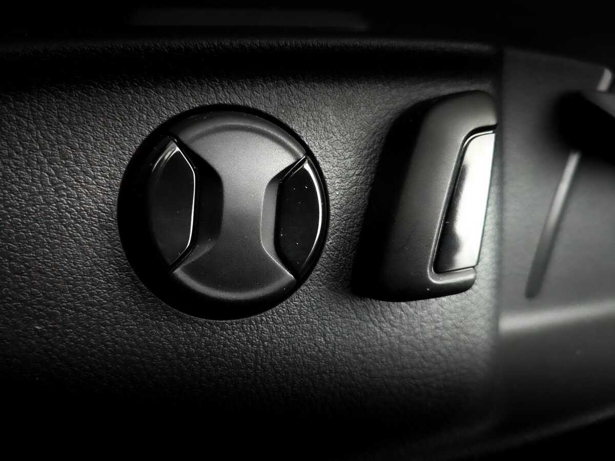 Volkswagen Passat б/у, 2021, Роботизированная. Фото: #20