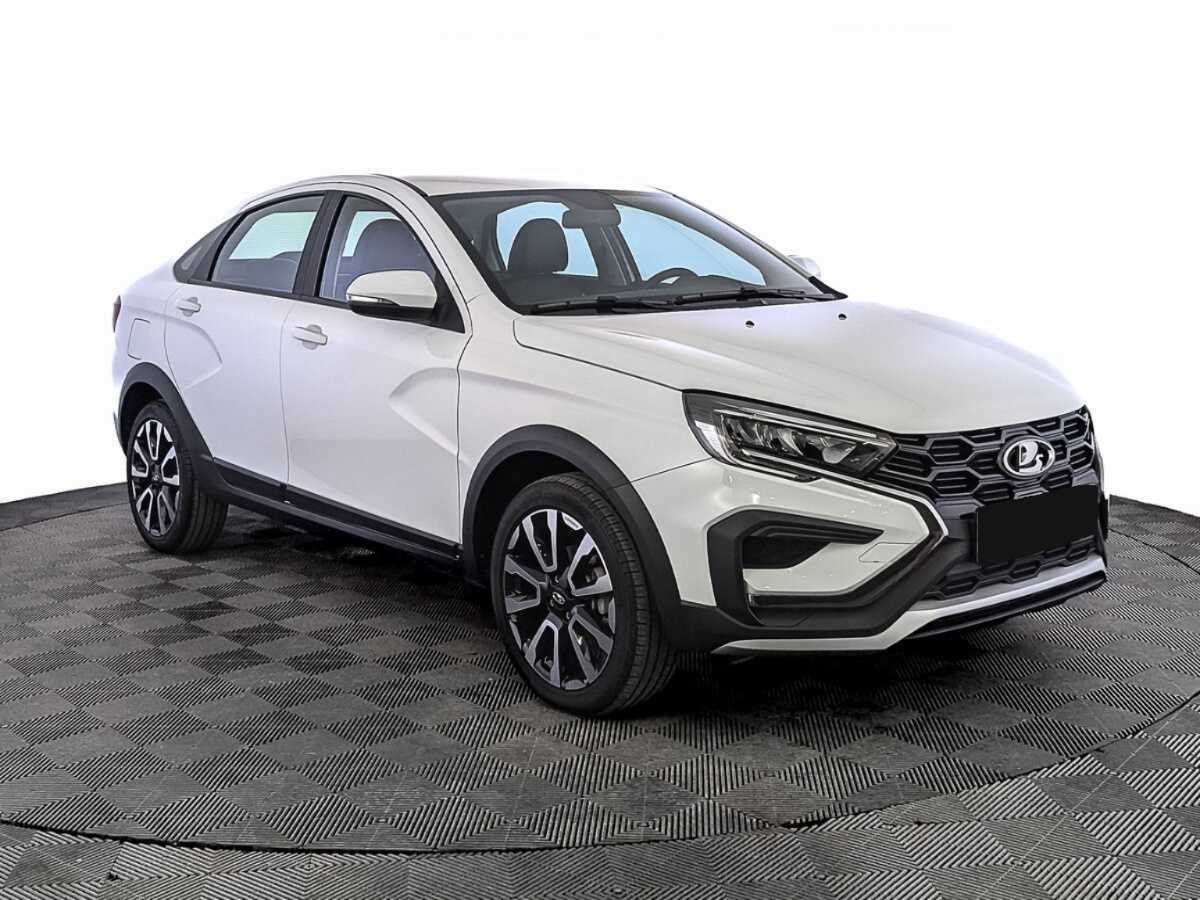 Lada (ВАЗ) Vesta б/у, 2024, Механическая. Фото: #2