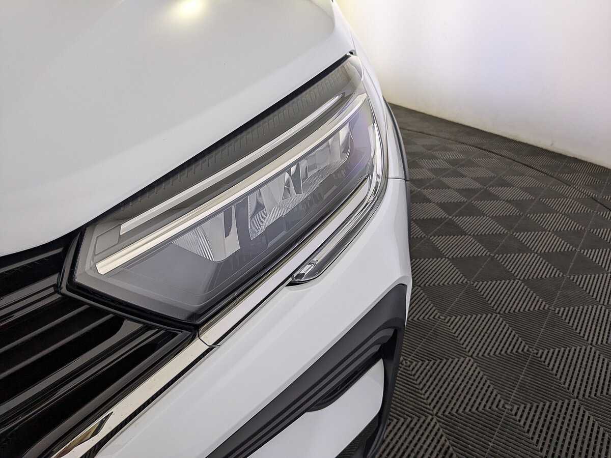 Lada (ВАЗ) Vesta б/у, 2024, Механическая. Фото: #10