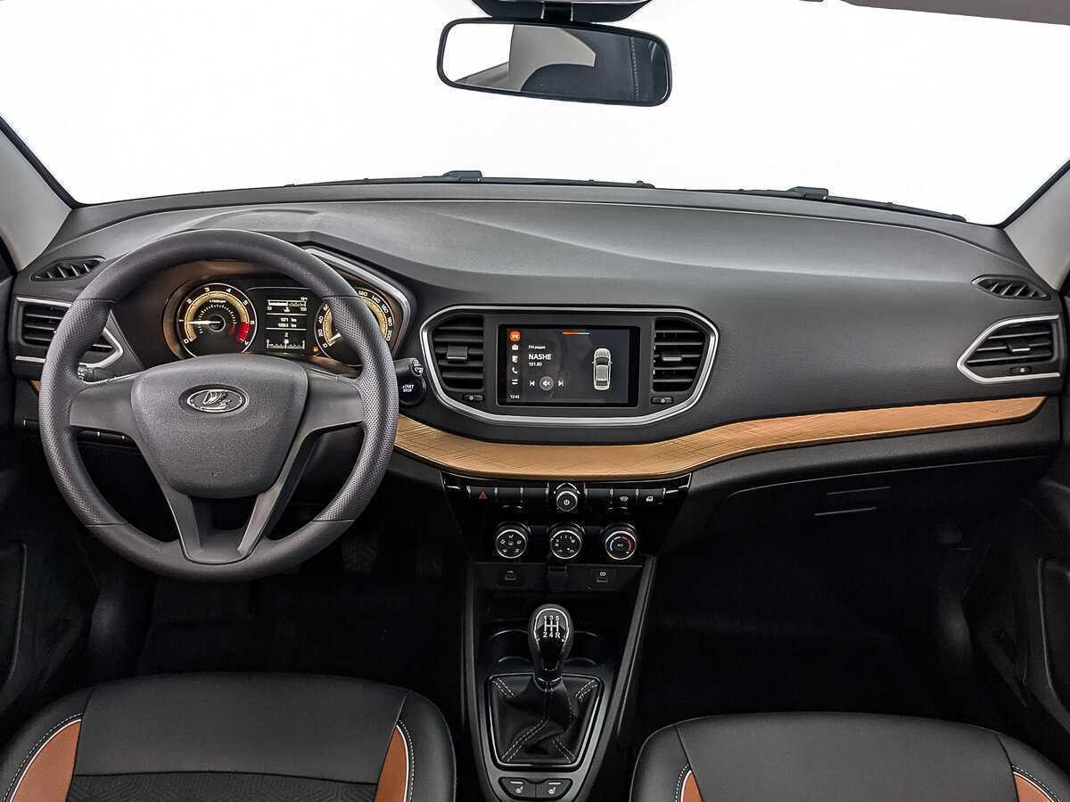 Lada (ВАЗ) Vesta б/у, 2024, Механическая. Фото: #13