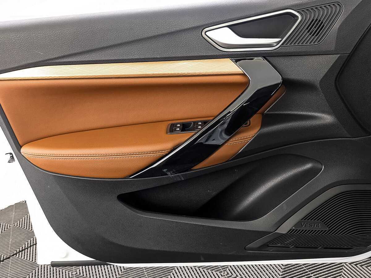 Lada (ВАЗ) Vesta б/у, 2024, Механическая. Фото: #18