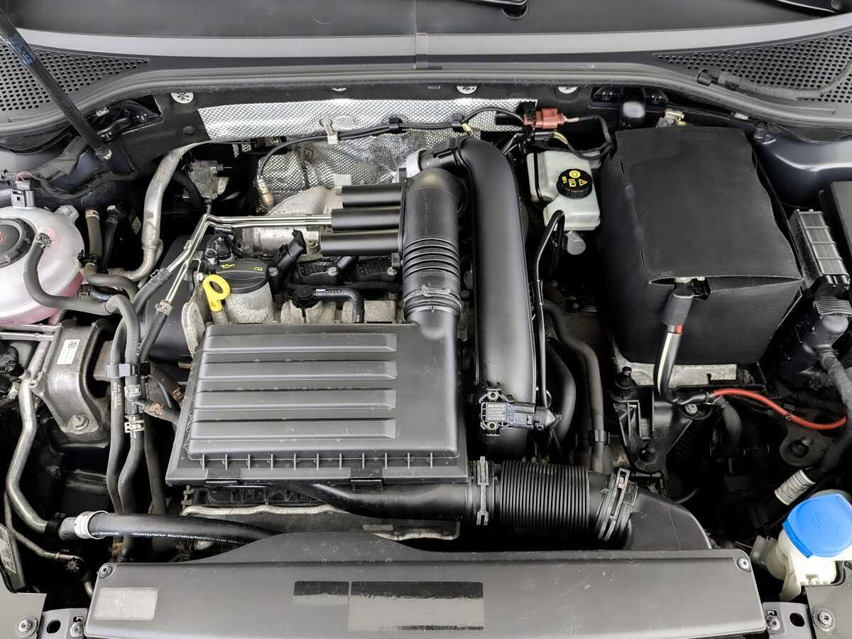 Volkswagen Passat б/у, 2017, Роботизированная. Фото: #8