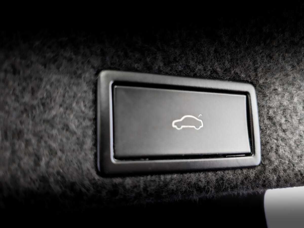 Volkswagen Passat б/у, 2017, Роботизированная. Фото: #23